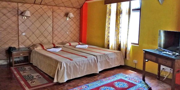Super Deluxe Room with Kanchenjunga View
