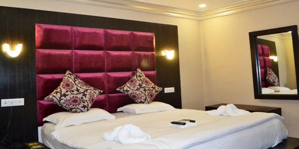 Premium Double Bed Room With Breakfast