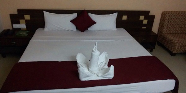 Deluxe AC Triple Bed Room with Breakfast