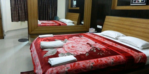 VIP Suite AC Double Bed Room